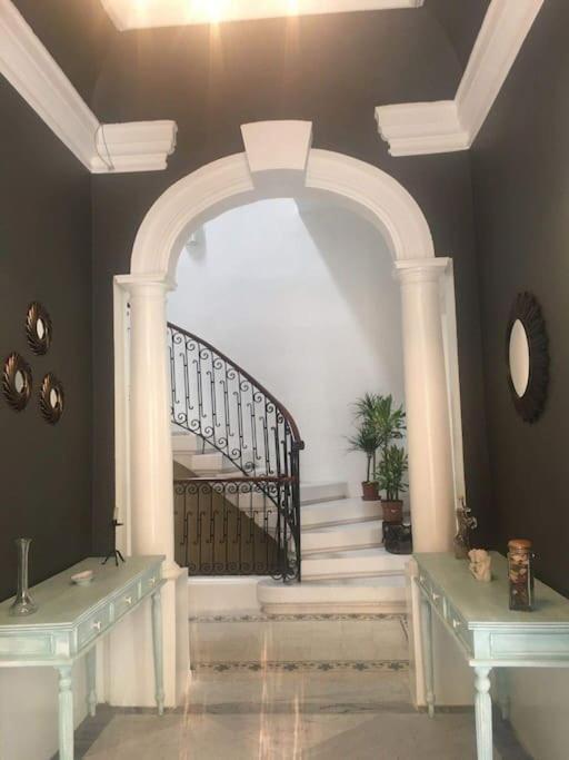 Spacious 4-Bedrooms Townhouse In Tas-スリーマ エクステリア 写真
