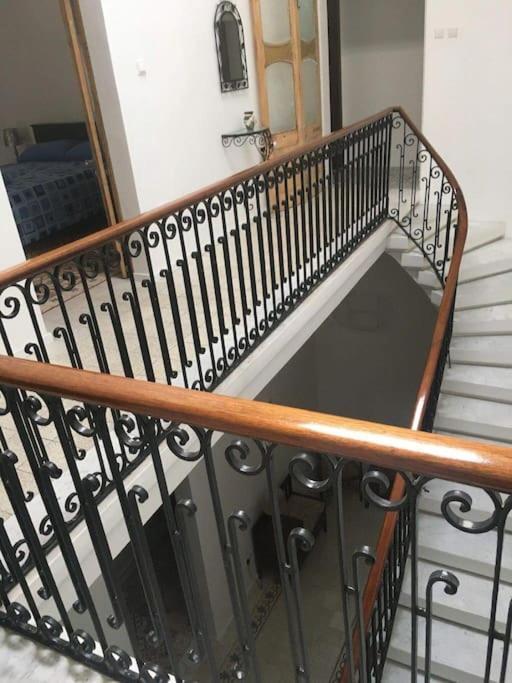Spacious 4-Bedrooms Townhouse In Tas-スリーマ エクステリア 写真