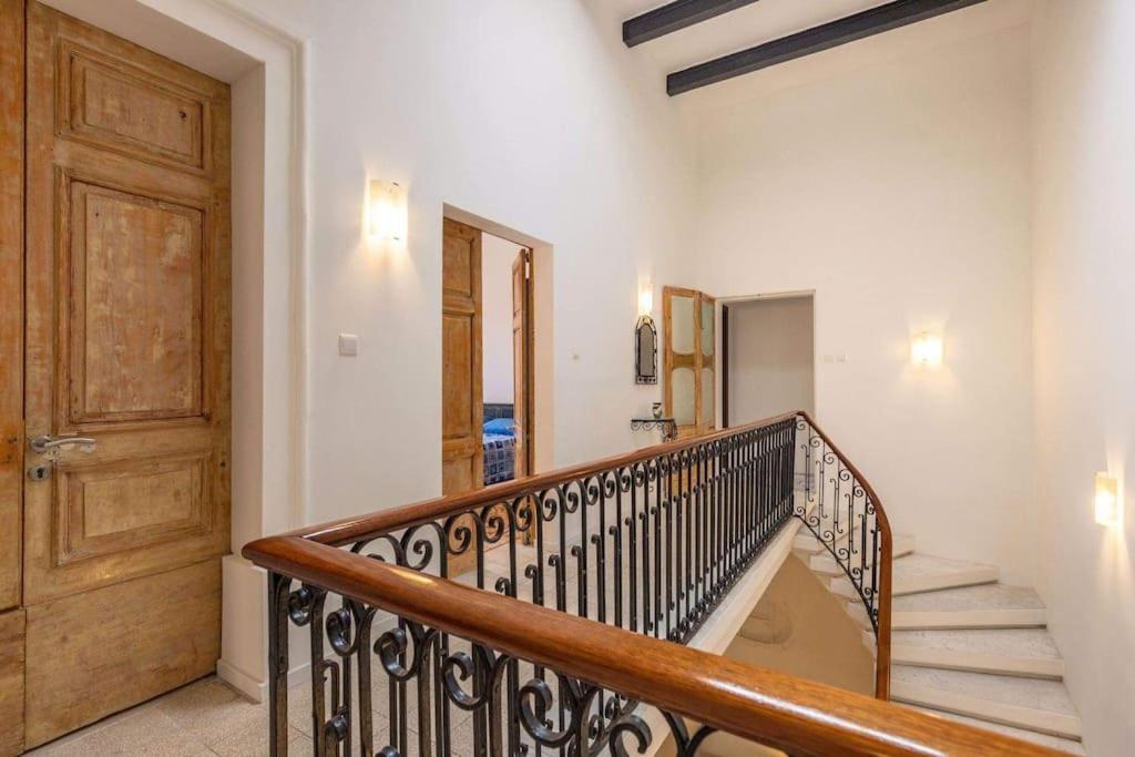 Spacious 4-Bedrooms Townhouse In Tas-スリーマ エクステリア 写真